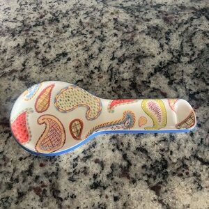 MACKENZIE-CHILDS CARNABY PAISLEY SPOON REST. Large- 11.5” L. NWT.